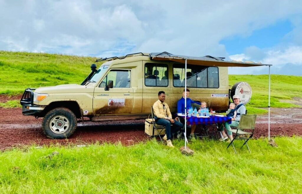 ngorongoro-lunch-1